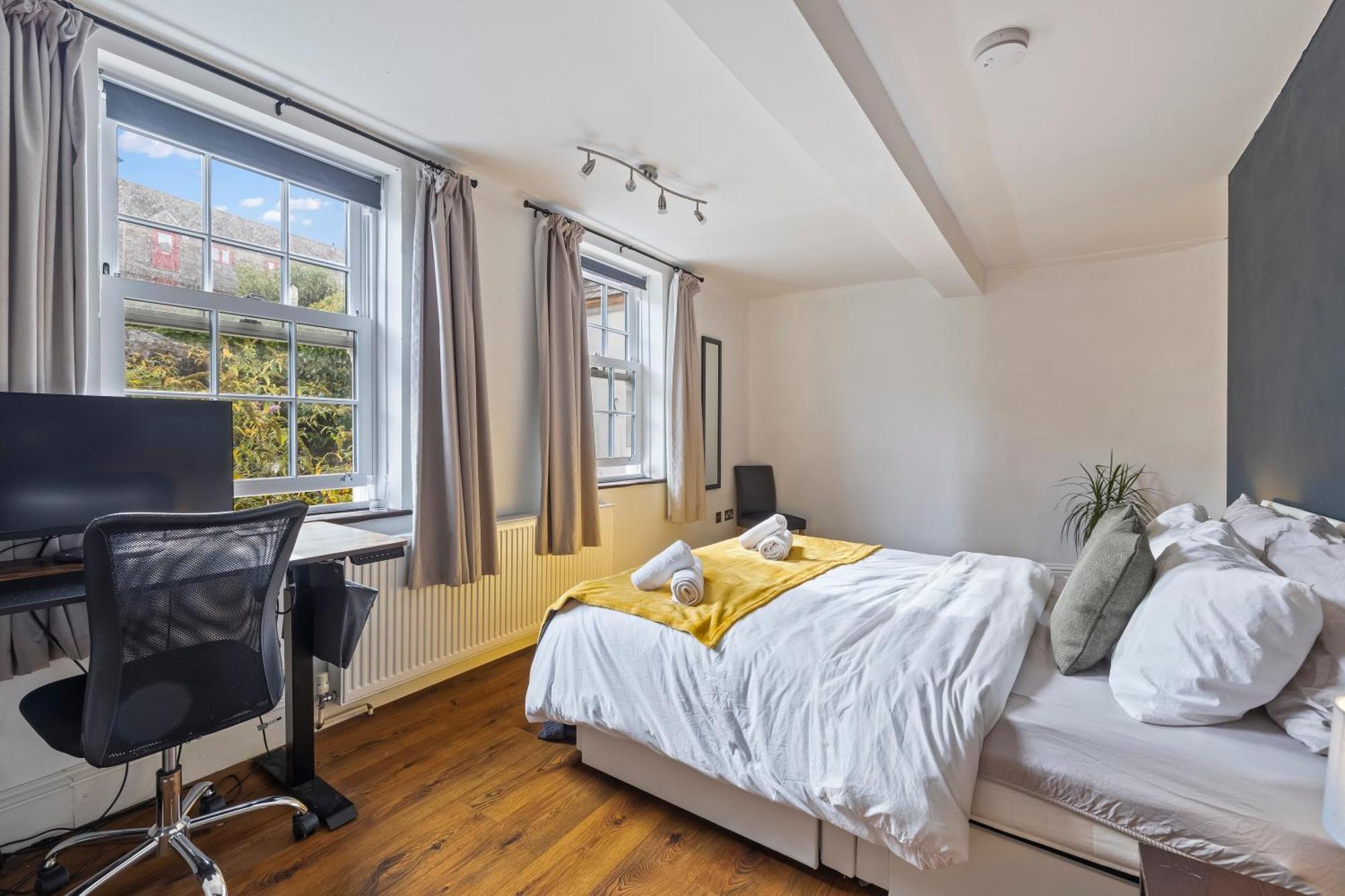 Timeless 400-Year-Old Historic Flat Apartment