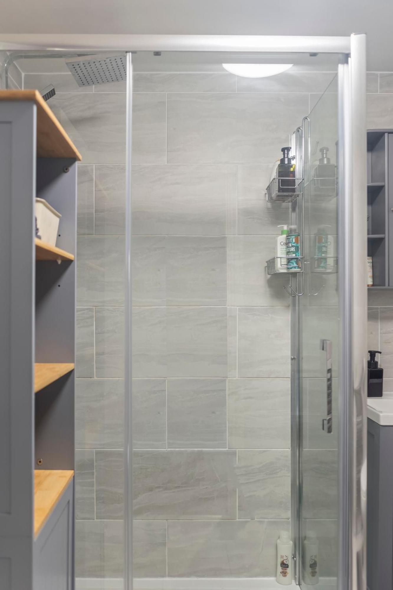 Timeless 400-Year-Old Historic Flat Plymouth